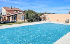 Awesome home in Valréas w/ Outdoor swimming pool, WiFi and 3 Bedrooms